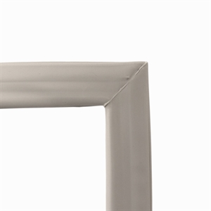 Dørliste i gummi med magnetbånd til køleskab i Blomberg kølefryseskab.